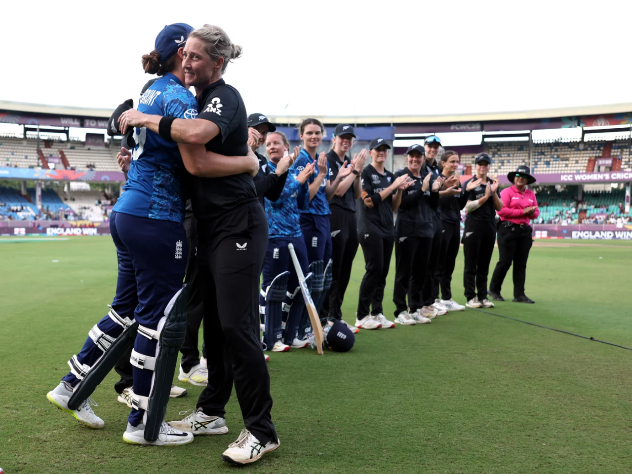 NZ-W vs ENG । Twitter in awe as Amy Jones guides England to beat New Zealand by eight wickets